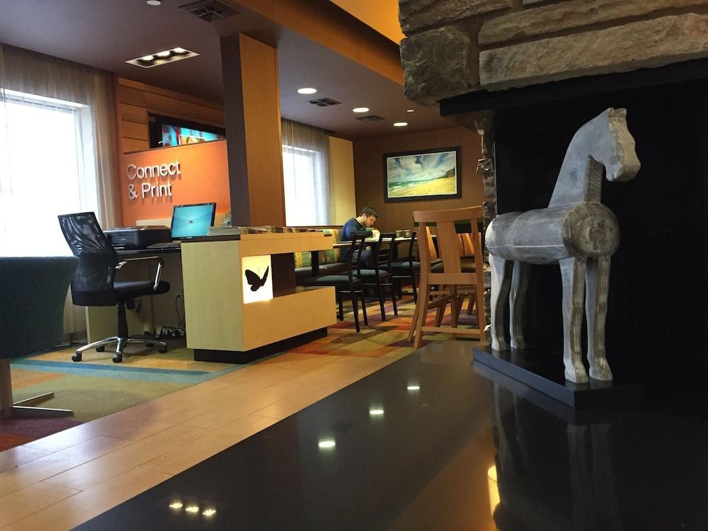 Fairfield Inn & Suites Traverse City Exterior foto